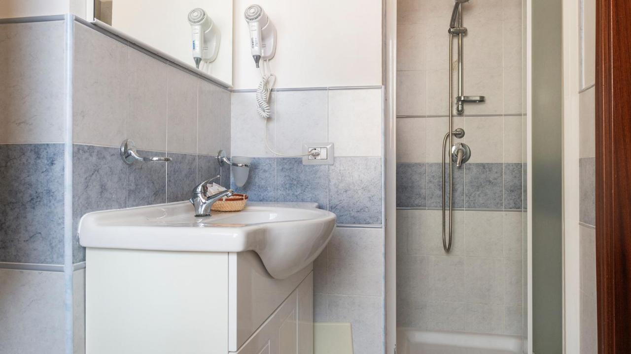 Hotel Welcomely - Bed And Dream Alghero Esterno foto